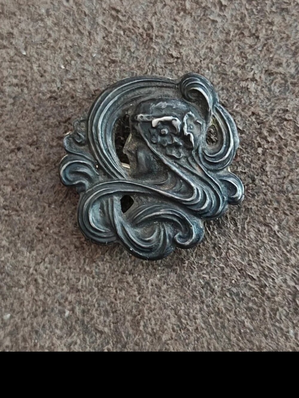 Antique 1900s Sterling Silver (Front) Maiden Swirling Hair Arabesque Pin - Picture 6 of 10